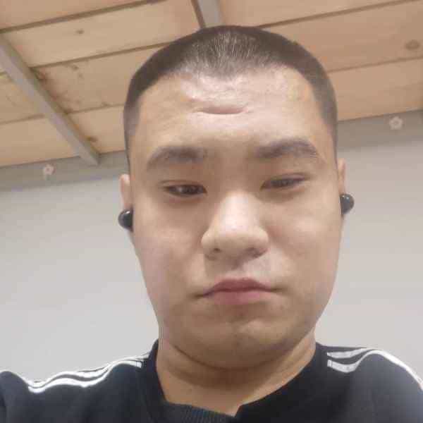 25岁岁山东单身帅哥 - 晋城吉缘网