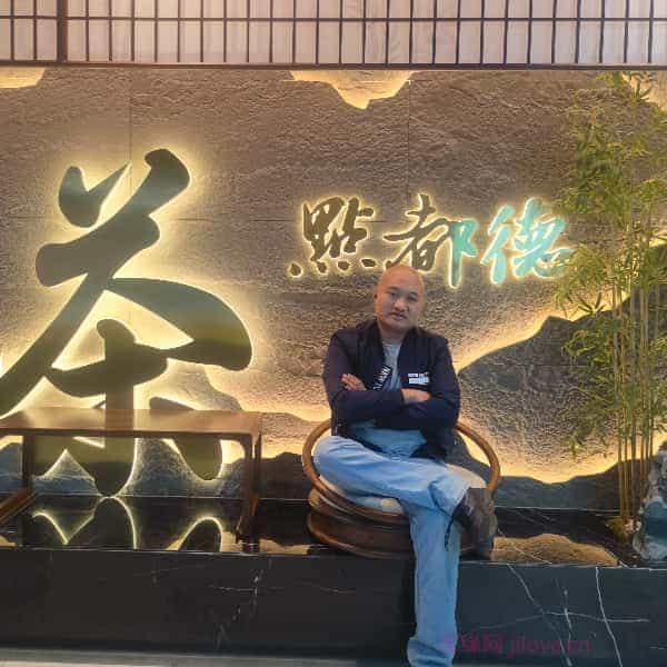 36岁岁广东单身帅哥 - 晋城吉缘网